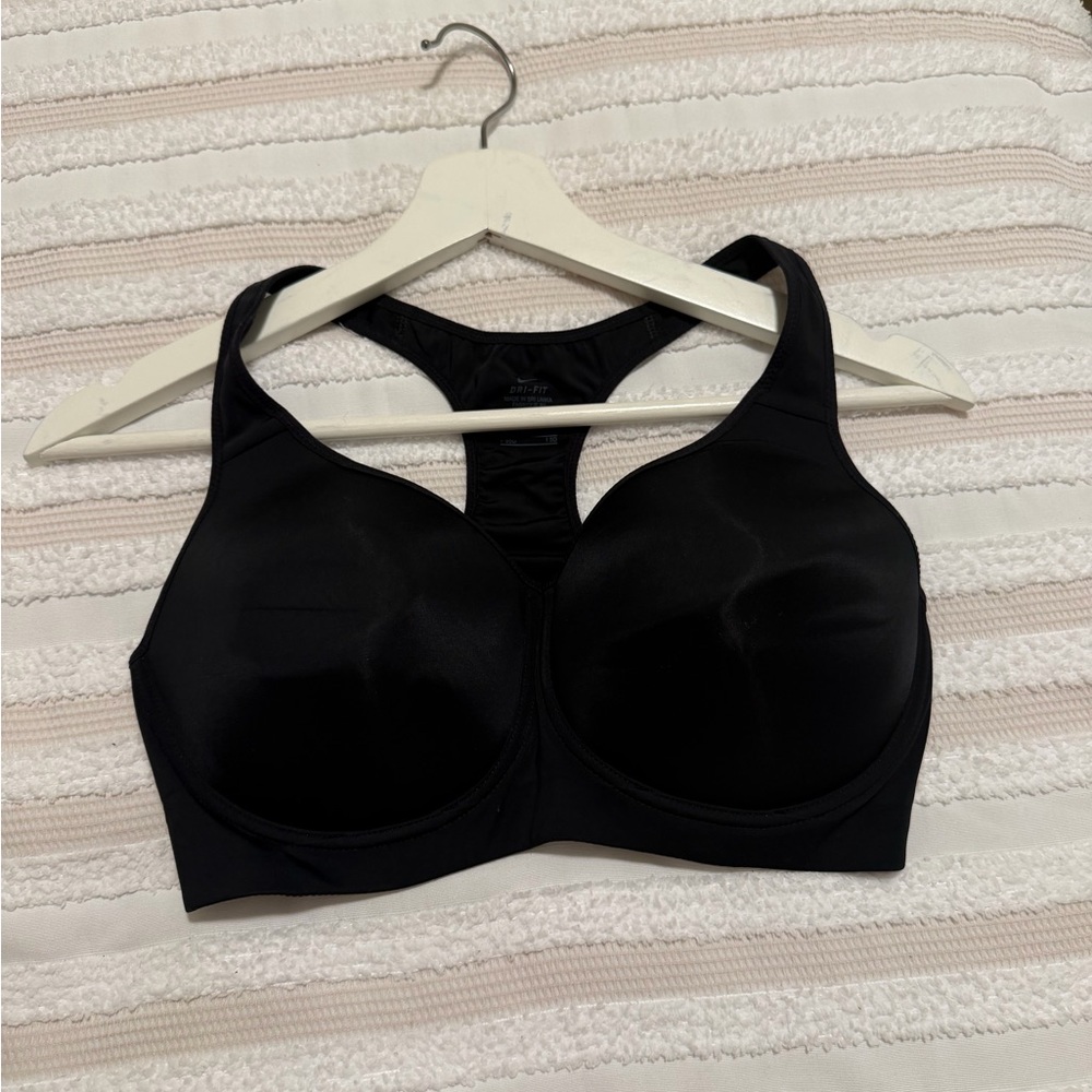 Black Women's Sports Bra